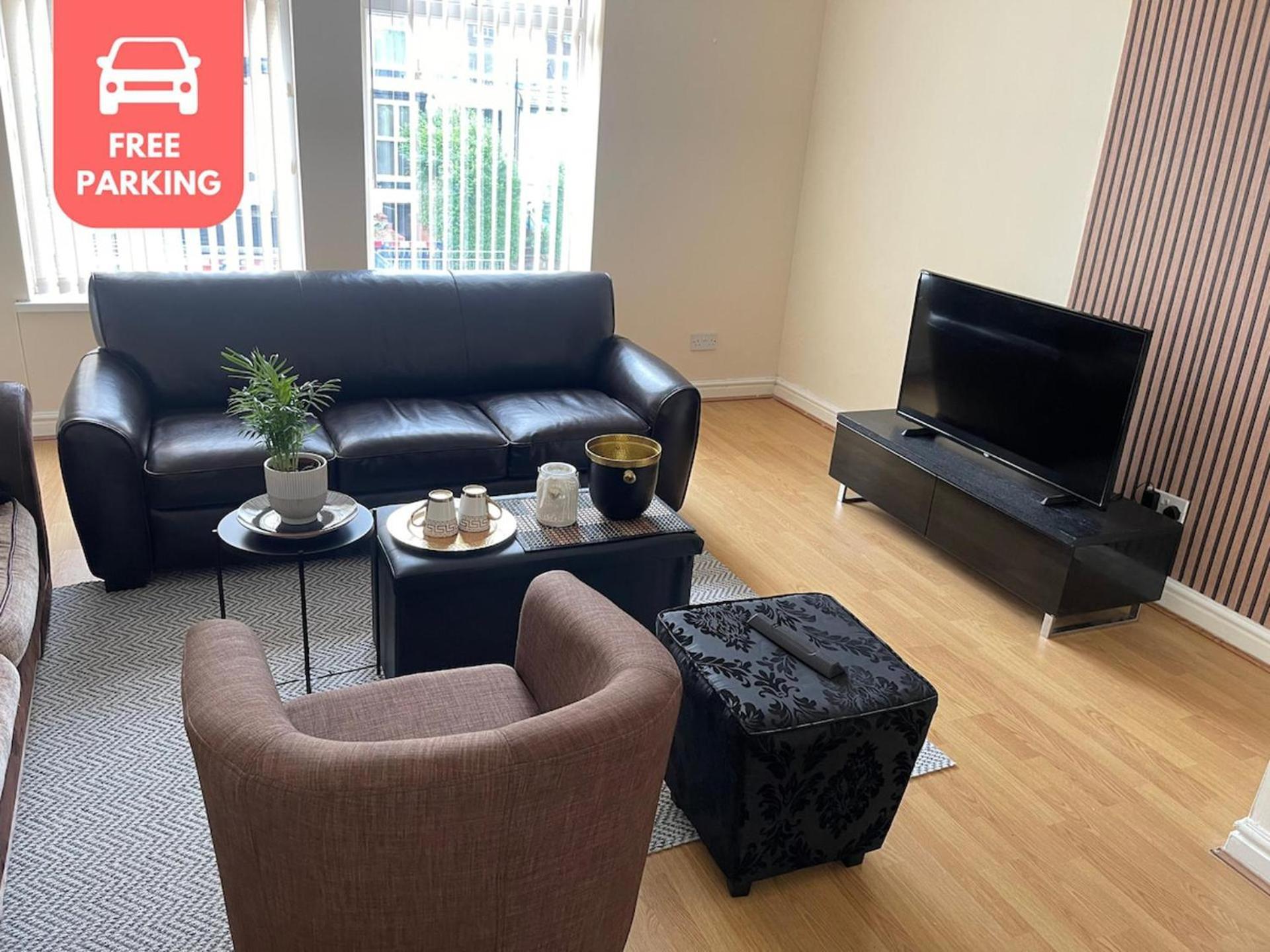 Stylish 1-Bed Apt - Sleeps 4 - Parking - Wifi Манчестер Екстер'єр фото
